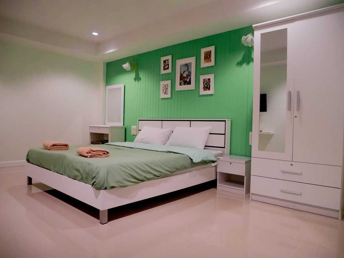 Uj Apartment Bangsaen Exteriér fotografie