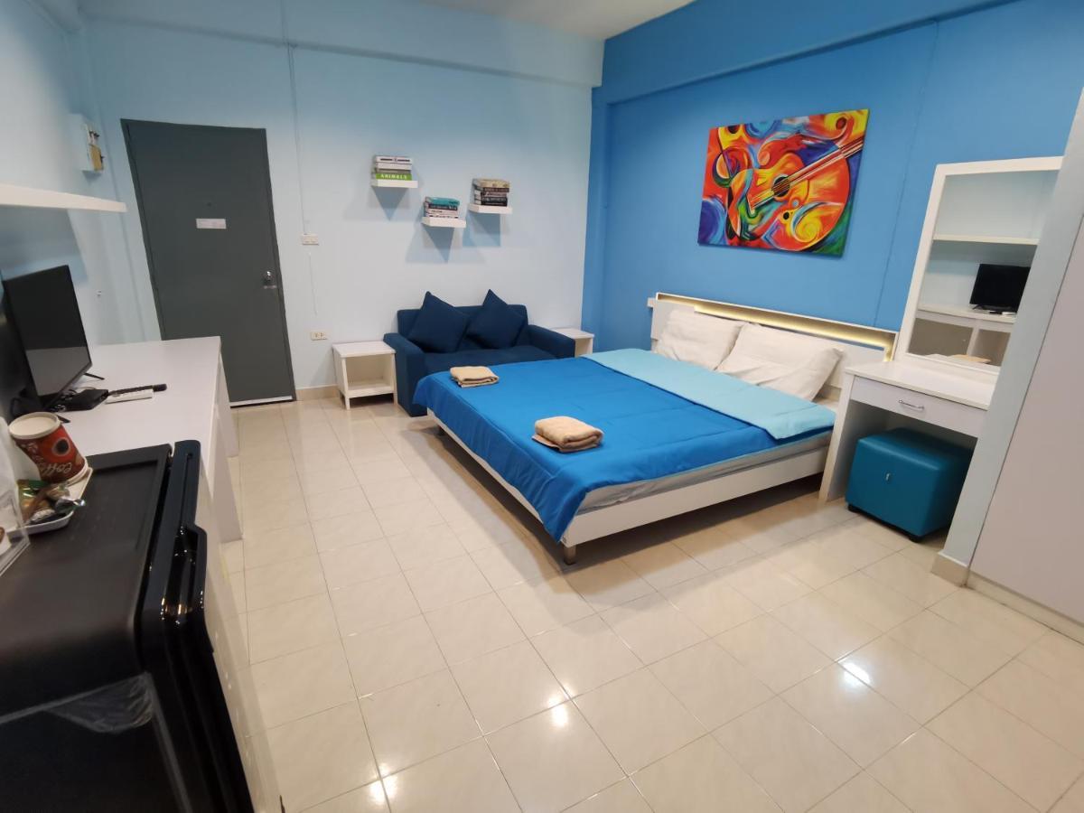 Uj Apartment Bangsaen Exteriér fotografie